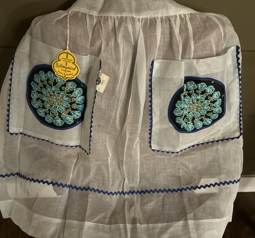 Adorable unique vintage - vintage, half